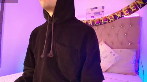 Snapshot of ozorio_dany chatting on October 2025 03:29:01 AM Dany Ozorio online show from October 2025 03:29:01 AM