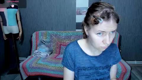 Ella online show from October 2025 07:37:02 AM