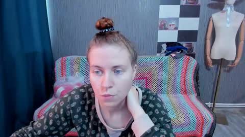 Ella online show from November 2025 07:22:01 AM