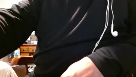 pablito2513 online show from April 2026 01:37:02 AM