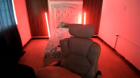 pablo prada online show from December 2025 06:58:01 PM