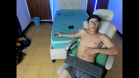 pablo prada online show from December 2025 09:08:02 PM