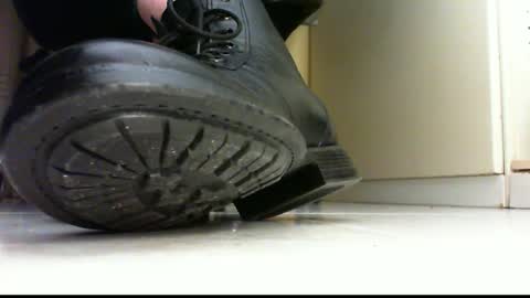 Snapshot of pablomenesssl chatting on January 2025 10:54:01 PM Pablo Meness online show from January 2025 10:54:01 PM