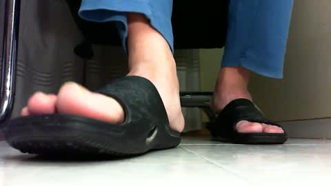 Snapshot of pablomenesssl chatting on February 2025 11:58:02 PM Pablo Meness online show from February 2025 11:58:02 PM