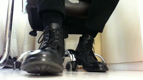 Snapshot of pablomenesssl chatting on March 2025 02:05:02 PM Pablo Meness online show from March 2025 02:05:02 PM