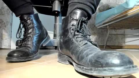 Snapshot of pablomenesssl chatting on November 2025 02:48:02 PM Pablo Meness online show from November 2025 02:48:02 PM