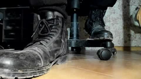 Snapshot of pablomenesssl chatting on January 2026 06:45:01 PM Pablo Meness online show from January 2026 06:45:01 PM