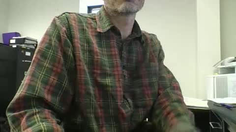 Paddle me online show from December 2025 06:36:02 PM