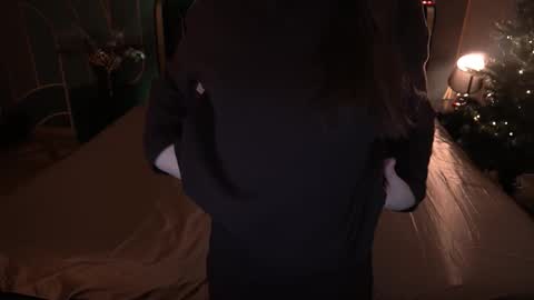 Paige online show from December 2025 06:43:01 AM