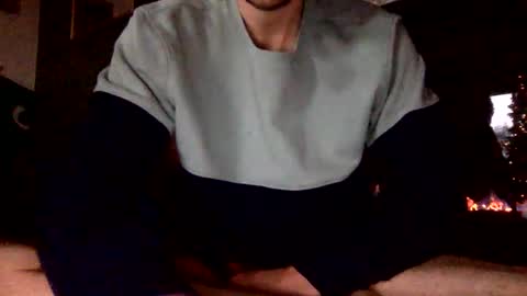 Snapshot of paintdude424 chatting on December 2024 05:48:01 PM paintdude424 online show from December 2024 05:48:01 PM