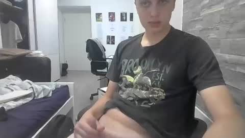 pere online show from July 2026 04:49:01 PM