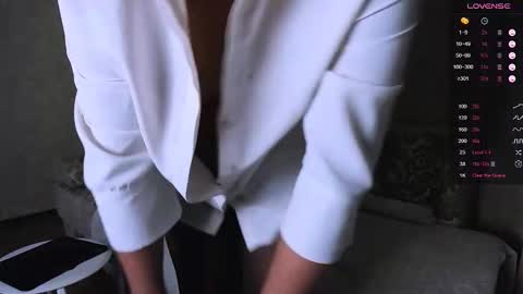 Snapshot of palina_smile chatting on November 2025 03:20:01 AM Polina online show from November 2025 03:20:01 AM