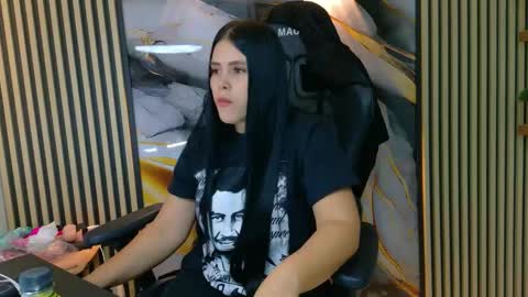 Pam online show from September 2025 04:51:02 PM