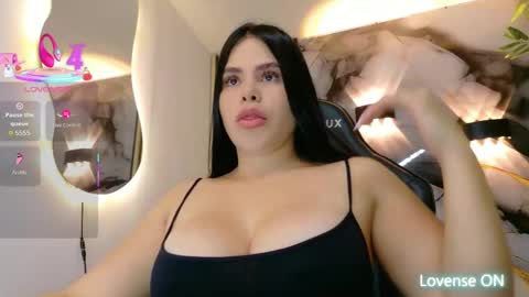 Pam online show from September 2025 06:42:01 PM