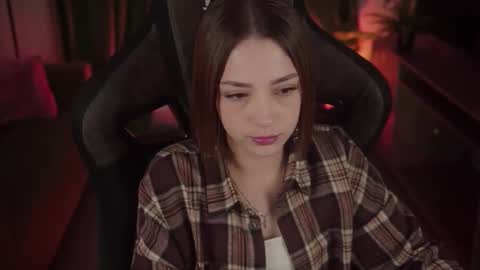 Pam online show from November 2025 12:05:02 PM