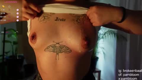     online show from February 2025 05:17:02 PM