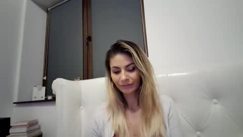 Snapshot of pamela051087 chatting on November 2025 05:35:01 PM Pamela051087 online show from November 2025 05:35:01 PM