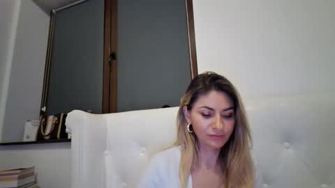 Snapshot of pamela051087 chatting on December 2025 09:30:01 PM Pamela051087 online show from December 2025 09:30:01 PM