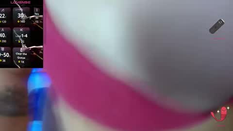 Snapshot of pamela_2863 chatting on September 2025 10:01:02 PM pamela_2863 online show from September 2025 10:01:02 PM