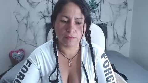 Pamela Jones online show from October 2025 03:17:01 AM