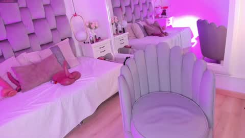 Snapshot of pamelamendez_ chatting on January 2025 04:39:01 AM Pamela online show from January 2025 04:39:01 AM