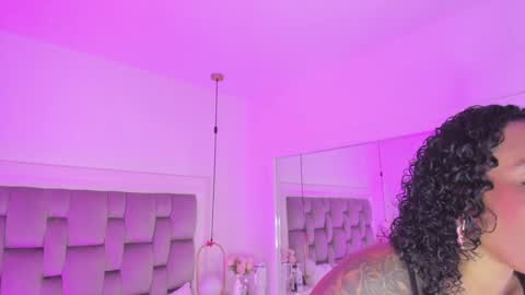 Snapshot of pamelamendez_ chatting on January 2025 03:53:01 AM Pamela online show from January 2025 03:53:01 AM