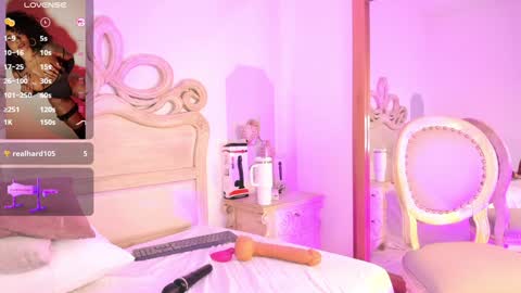 Snapshot of pamelamendez_ chatting on January 2025 06:56:02 AM Pamela online show from January 2025 06:56:02 AM