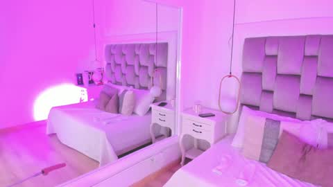 Snapshot of pamelamendez_ chatting on February 2025 02:51:02 AM Pamela online show from February 2025 02:51:02 AM