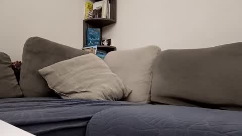 Snapshot of pamid215 chatting on November 2025 09:27:02 PM angel hris online show from November 2025 09:27:02 PM