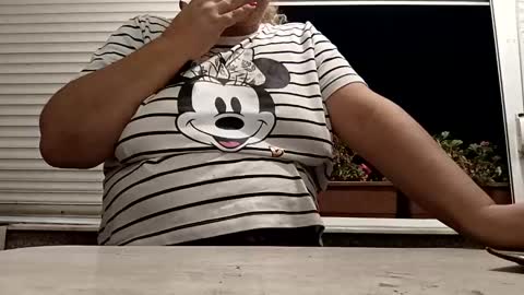 Snapshot of pamid215 chatting on November 2025 08:09:01 PM angel hris online show from November 2025 08:09:01 PM