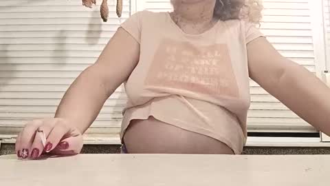 Snapshot of pamid215 chatting on December 2025 04:23:01 PM angel hris online show from December 2025 04:23:01 PM