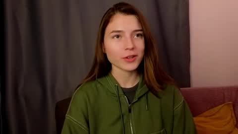 daniella online show from October 2025 08:41:01 PM