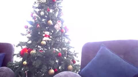 pandora__1 online show from December 2025 05:41:01 PM