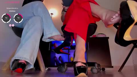 Snapshot of pandora__foster chatting on December 2025 09:44:01 PM Pandora online show from December 2025 09:44:01 PM