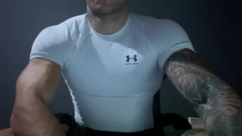 Snapshot of panther_style chatting on December 2024 02:30:01 PM Oleg online show from December 2024 02:30:01 PM