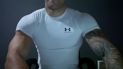 Snapshot of panther_style chatting on December 2024 04:53:01 AM Oleg online show from December 2024 04:53:01 AM