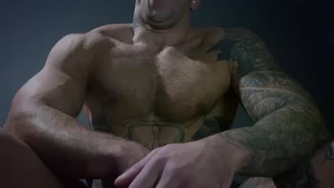 Snapshot of panther_style chatting on December 2024 03:08:02 PM Oleg online show from December 2024 03:08:02 PM