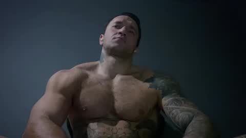 Snapshot of panther_style chatting on December 2024 05:25:02 AM Oleg online show from December 2024 05:25:02 AM