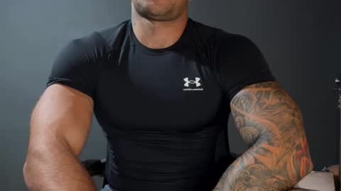 Snapshot of panther_style chatting on September 2025 06:13:02 AM Oleg online show from September 2025 06:13:02 AM