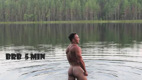 Snapshot of panther_style chatting on October 2025 06:33:01 AM Oleg online show from October 2025 06:33:01 AM