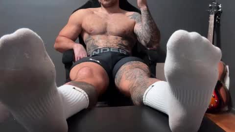 Snapshot of panther_style chatting on November 2025 06:24:02 AM Oleg online show from November 2025 06:24:02 AM