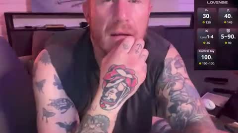 Red online show from December 2025 10:10:02 AM