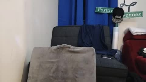 PantsLessTraveler online show from March 2025 12:30:02 PM