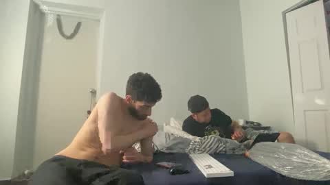 PantsLessTraveler online show from May 2026 04:01:01 PM