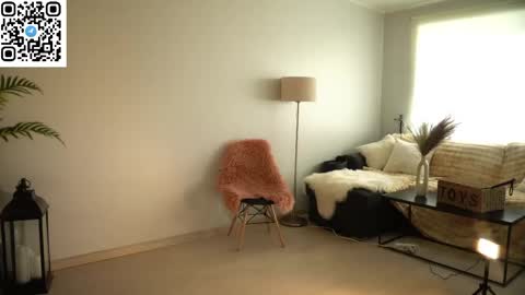 Kristina Kriss online show from May 2026 10:44:01 AM