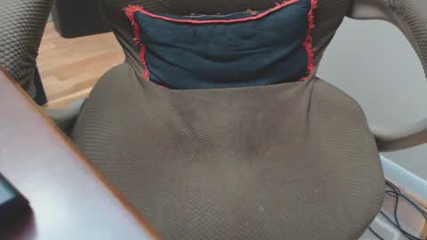 Snapshot of pantystroker chatting on December 2024 04:16:02 AM PS PantyStroker online show from December 2024 04:16:02 AM