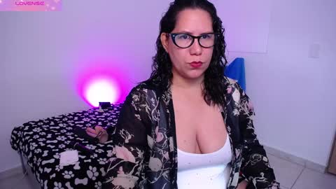 paola online show from January 2025 02:46:02 AM