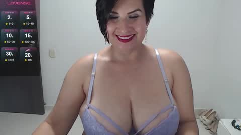 Paola Williams online show from February 2025 02:42:01 AM
