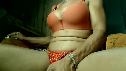 Snapshot of paolla_23cm chatting on April 2026 02:34:01 AM PAOLLA 23CM online show from April 2026 02:34:01 AM