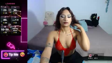 papi_mami_live_ online show from October 2025 05:18:01 AM